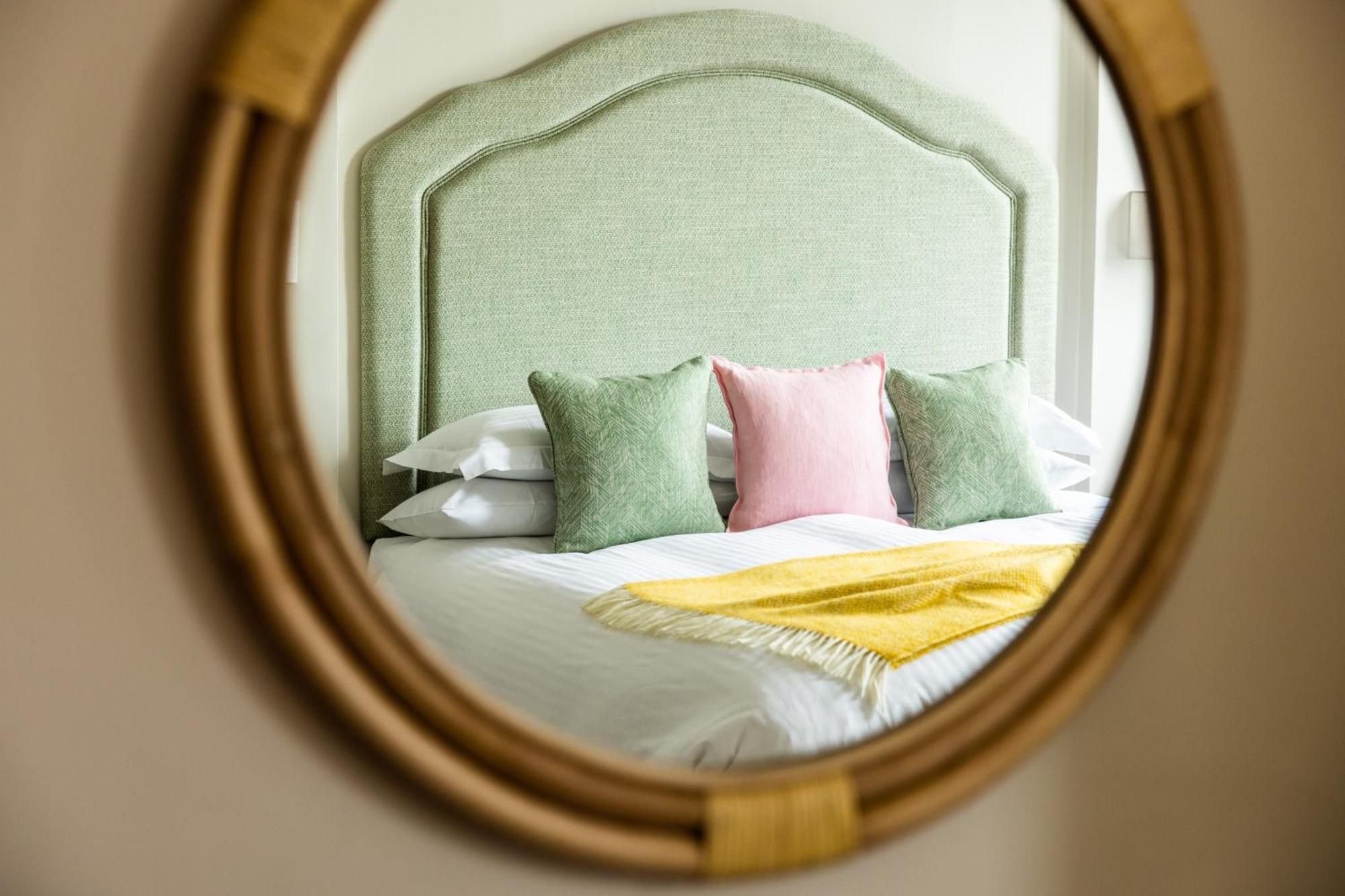 The Moorings Hotel & Restaurant Gorey Экстерьер фото