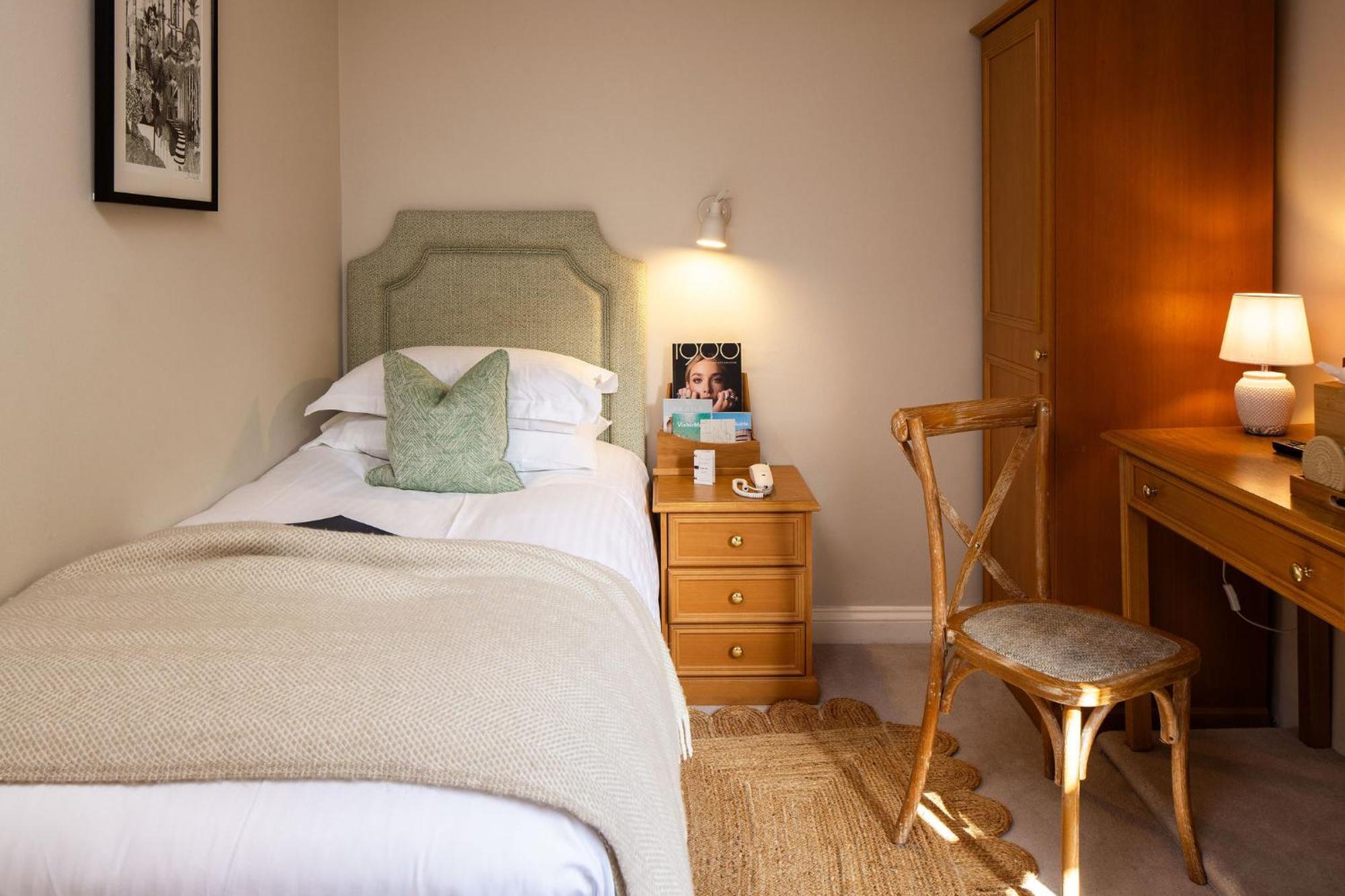 The Moorings Hotel & Restaurant Gorey Экстерьер фото