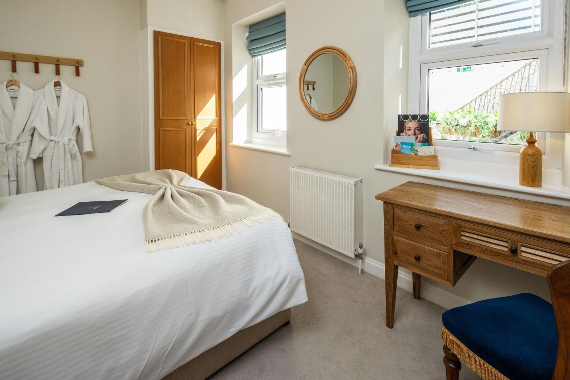 The Moorings Hotel & Restaurant Gorey Экстерьер фото
