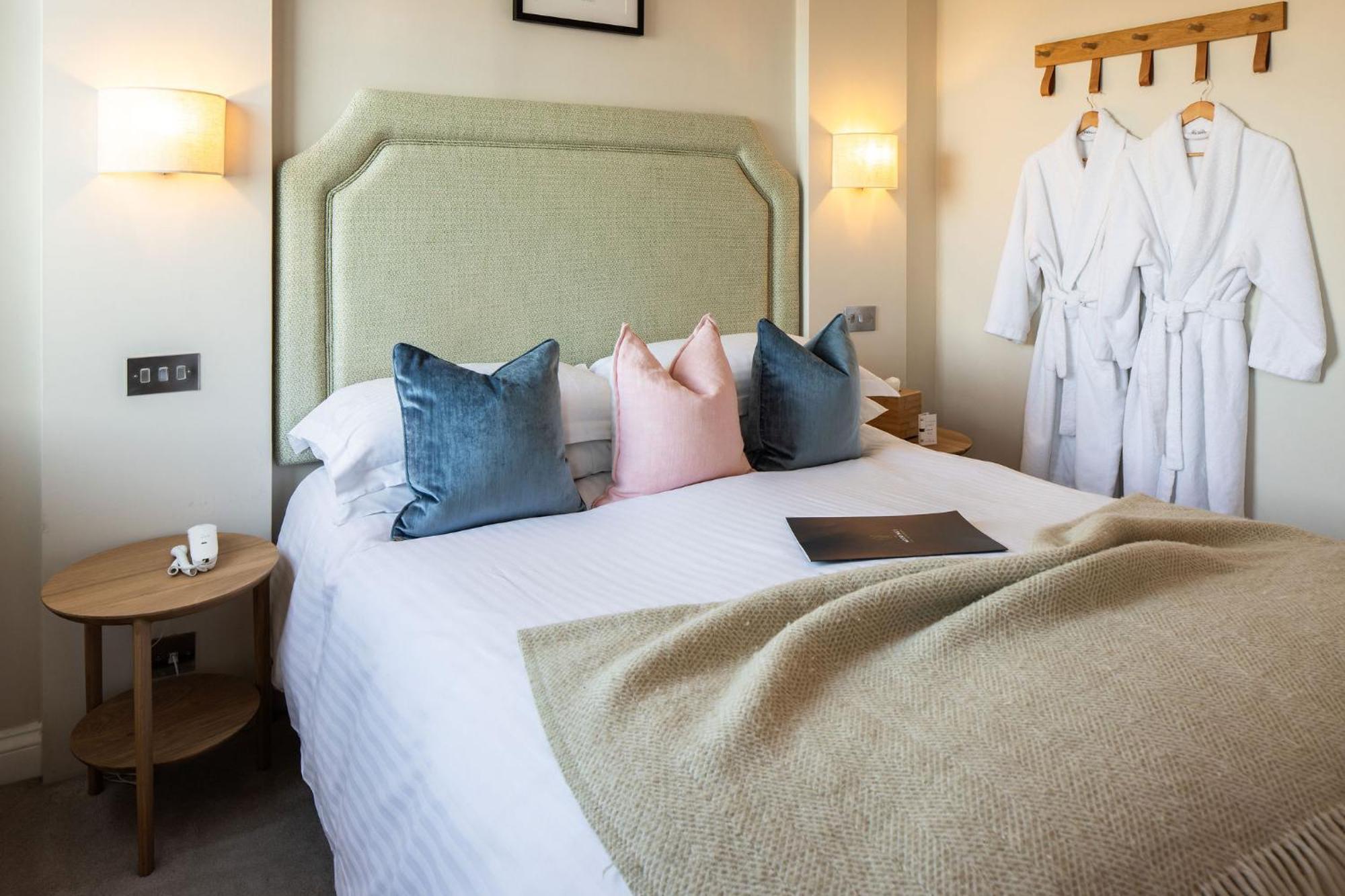 The Moorings Hotel & Restaurant Gorey Экстерьер фото